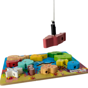 Pescaria Interativa de Madeira - Pesque e Alinhave Todos os Peixes